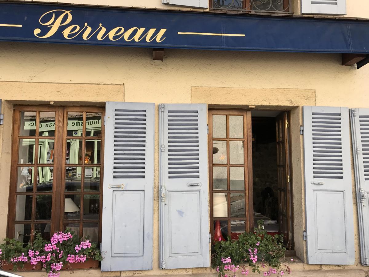 Hotel Perreau Lormes Exterior photo